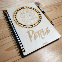 Chargez l'image dans la visionneuse de la galerie, A5 Holz Notizbuch Perle Meerjungfrau von ilovewood.de