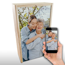 Laden Sie das Bild in den Galerie-Viewer, Holzkiste mit deinem Motiv